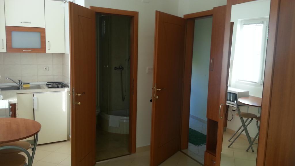 Apartments Feniks Pag Town Kültér fotó